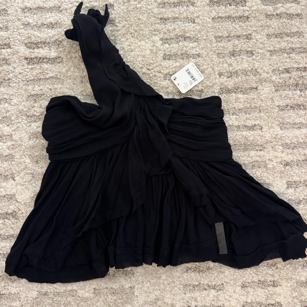 Free People XS BNWT Black One-Shoulder Crop Ruffled Top MSRP $48